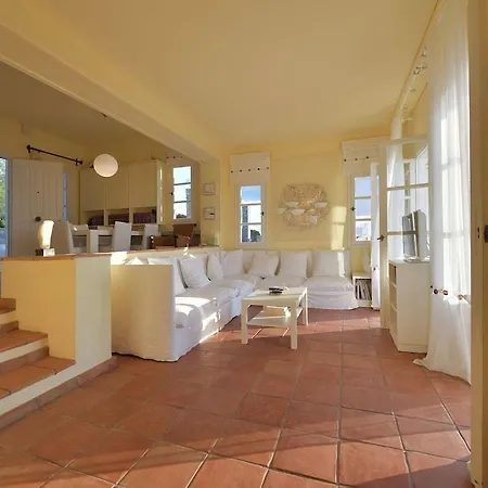 Villa Elegant In With Veranda And Balcony